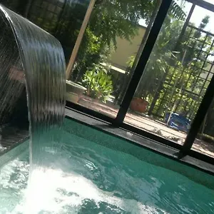  Appartement La Casa Con Piscina Riscaldata Interna Anna Luxury Garden